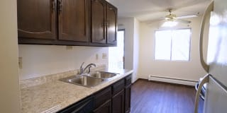 Charlton Place Gallery 9