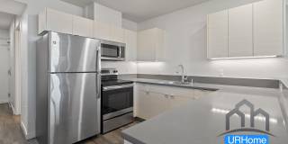 Hollywood 12 Gallery 4