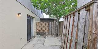 5274 Cedarbend Drive Gallery 18