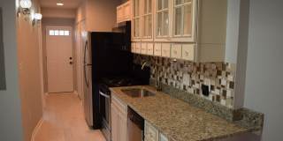 Charming 2 BD 2 BA with office near H St NE!! Gallery 13