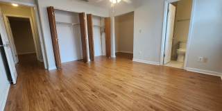828-2 W CAROLINA Street Gallery 17