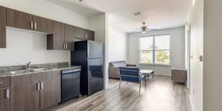 Hawks Landing Apartments - Co-Living Gallery 48