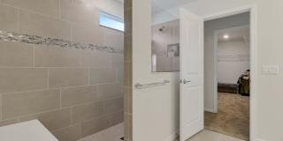 AVAILABLE 06/01 Welcome to your dream  home!  5bed/5bath Gallery 23