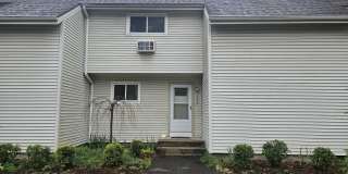 1401 Farmington Avenue Gallery 1
