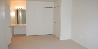 Sterling Commons Gallery 16