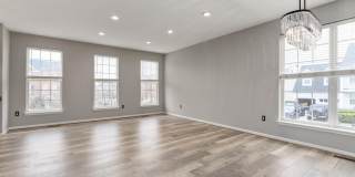 1126 HAMPTON Street Gallery 9