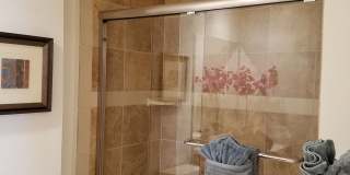 Woodley Sara Gallery 16