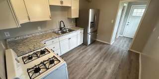 Charming 2-Bed Home Near Ottawa Park & University of Toledo Gallery 7