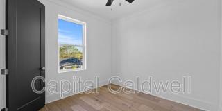 2345 Bahia Vista St Gallery 23