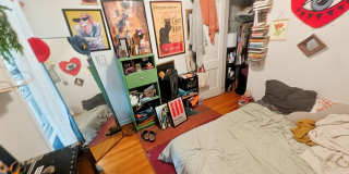 Large 3-bed/1-bath Apartment in the Heart of Rogers Park! Gallery 13