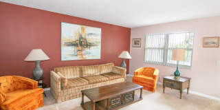 39 Burgundy A Gallery 3