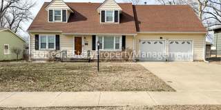 4 bedroom 2 bath on quiet street in Briarwood Gallery 1