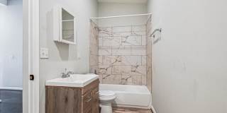 1324 West Lombard Street - 2 Gallery 3