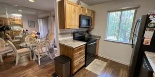 FURNISHED 2 BEDROOM/2 BATH UNIT 2ND FLOOR FURNISHED 2 BEDROOM/2 BATH UNIT 2ND FLOOR Gallery 4