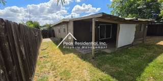A Charming 3bd/1ba Fruitridge Manor Area Home with Garage Gallery 20