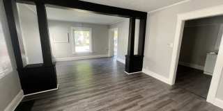 1118 Van Buren Street Gallery 4