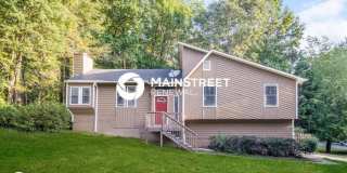 2490 Deerfield Drive Gallery 1