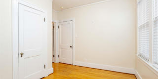 1125 Maryland Street Gallery 17