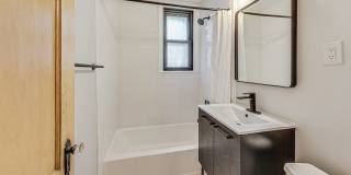 Stylish 1 Bedroom Condo in Foggy Bottom! Gallery 17