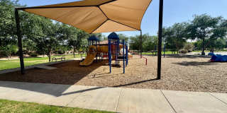 4 Bedroom 3 Bathroom Home in Surprise! Has Loft & Additional Office/Den! Gallery 43