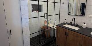 Incredible 2 Bedroom 2 Bath West Loop, Chicago Penthouse Condo for Lease (parking included) Gallery 18