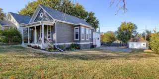 Charming 2 Bedroom Just Minutes from the Old Market!! Gallery 4