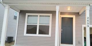 Modern 4BR Home Near Great Western Bike Trail | West Des Moines Gallery 3