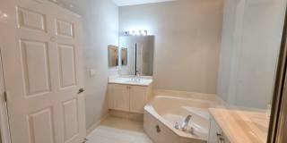 ANNUAL RENTAL - 3/2 -BRADFORD PLACE Gallery 13