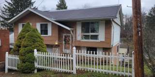 929 Garrison Avenue Gallery 25