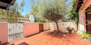 580 South Berkeley Avenue Gallery 3