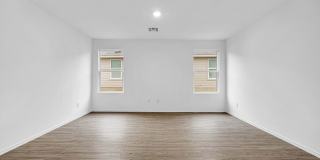 Beautiful Rental Home Located near 410 and Old Pearsall Rd. Gallery 5