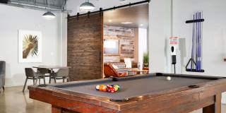 Nineteen 01 Gallery 27