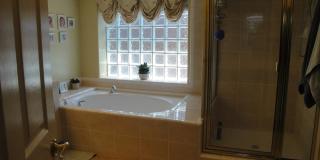 Spacious 4 Bed / 2 Bath Home in HOA Community with Gardening Included Gallery 9