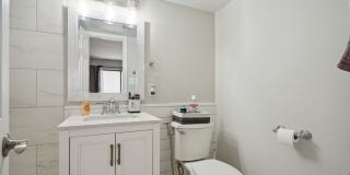 102 Monroe Street - 201 Gallery 25