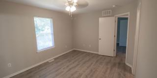 Large 4 bedroom Duplex Gallery 20