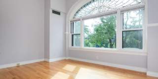 Historic Charm in Back Bay Gallery 3