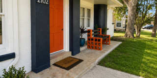 Charming 3 Bedroom Home Near Woodlawn Lake in Central San Antonio Gallery 3