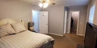 Desireable Home in Surfside Beach just blocks from the ocean Gallery 15