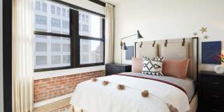 Modera Berkeley Gallery 8