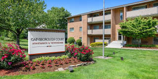 Gainsborough Court, Churchill Mews, and Copperfield Square Apartments & Townhomes Gallery 7