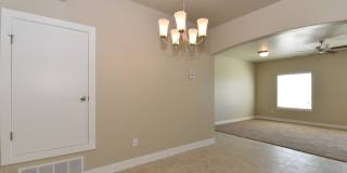241 West Ridge Rd Gallery 10