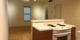 692 N High Street Gallery 4