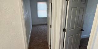 136 Glendale Avenue Gallery 22