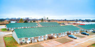 Cedar Creek Apartment Homes Gallery 1