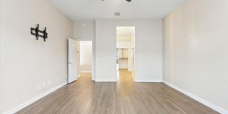 5222 E Danbury Road Gallery 13