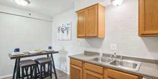 Highland Park Apartments Gallery 10