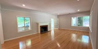 La Cañada Schools-  Family Home - Natural Hardwood, 2 car attached garage, Central A/C, New Appliances, expansive backyard entertaining space Gallery 6
