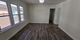 2509 Gladstone St Gallery 28