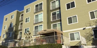 Spacious 1 Bed/1 Bath Condo in Wallingford/Fremont Gallery 1