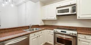 1500-00 CHESTNUT Street Gallery 11